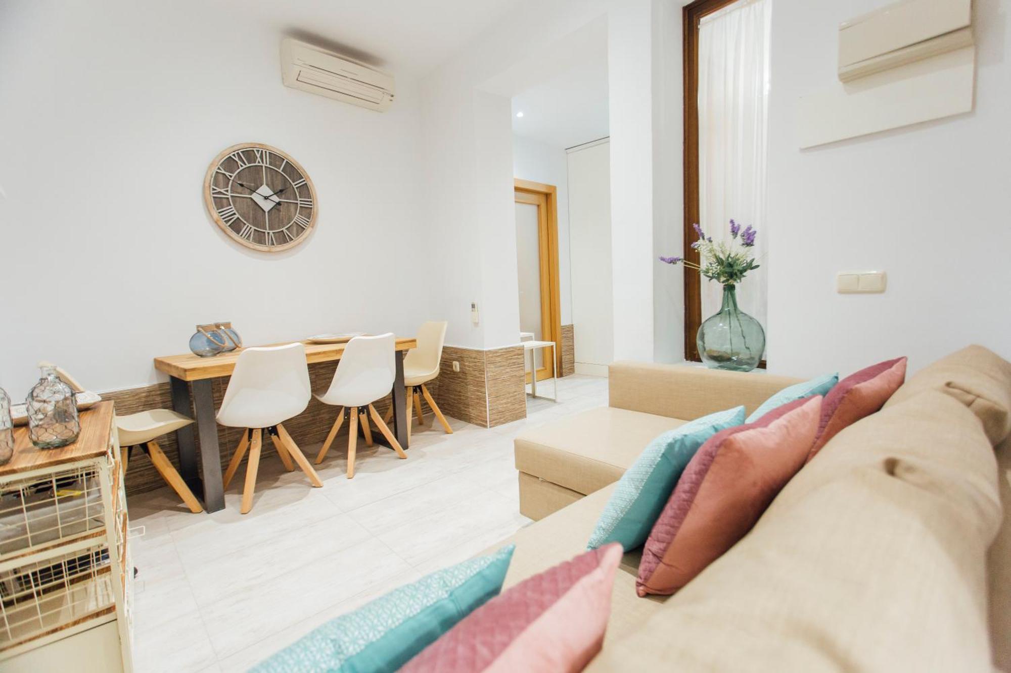 Апартаменты Beautiful And Cozy- 1Bd 1Bth- Arenal Center Севилья Экстерьер фото